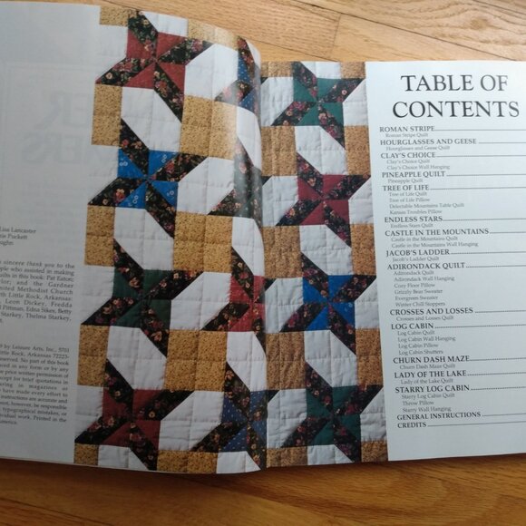 Vintage Quilting Sewing Patterns Book 14 Quilts 16 Small Projects Winter Warmers - Picture 5 of 13